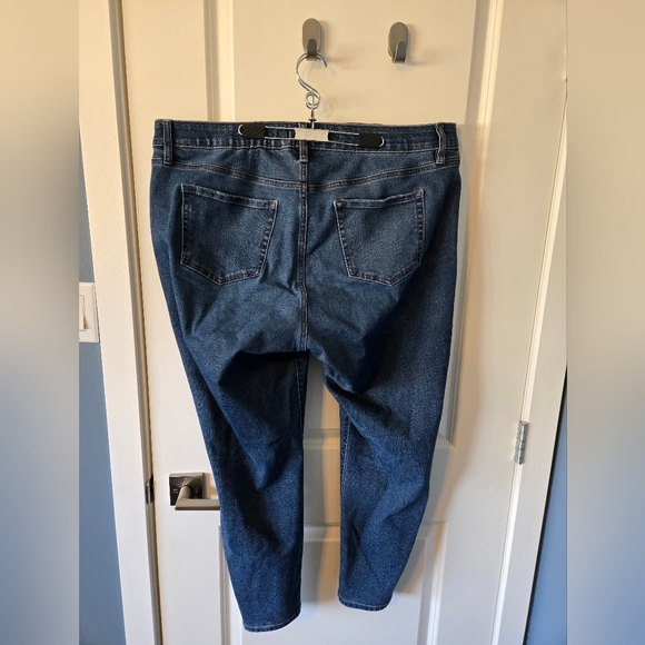 Ava and Viv mid-rise skinny jeans, size 18 - Picture 2 of 4